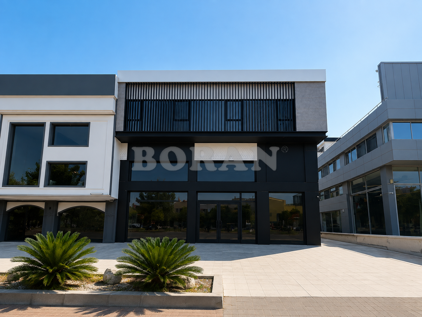 AKÇAY CADDESİ 1600 M2 KİRALIK KOMPLE BİNA MAĞAZA & GALERİ
