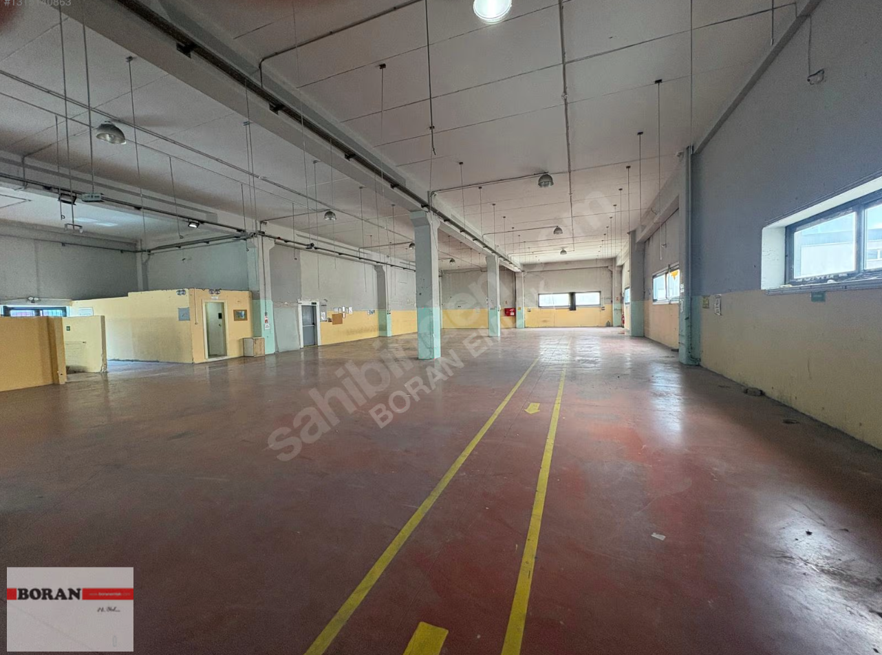 Gaziemir Sarnıç Sanayi'de Kiralık 3500m² Fabrika