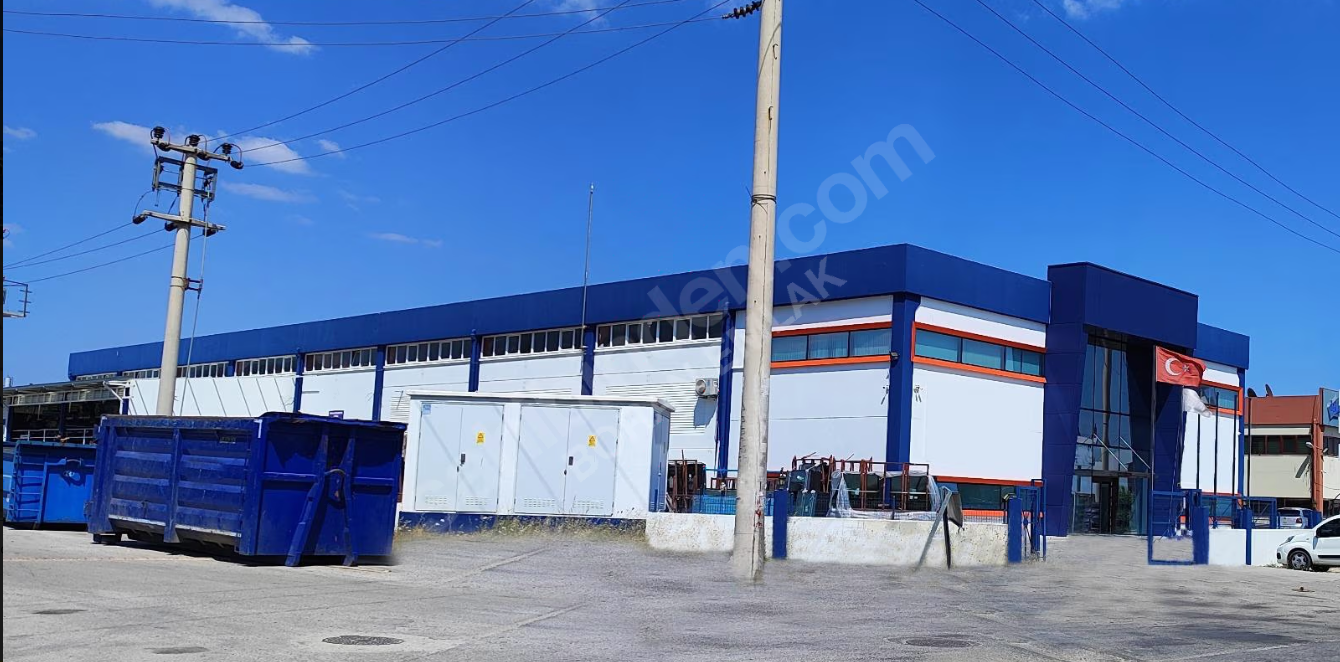 Torbalı Ayrancılar Sanayi'de Kiralık 2200m² Fabrika/Depo