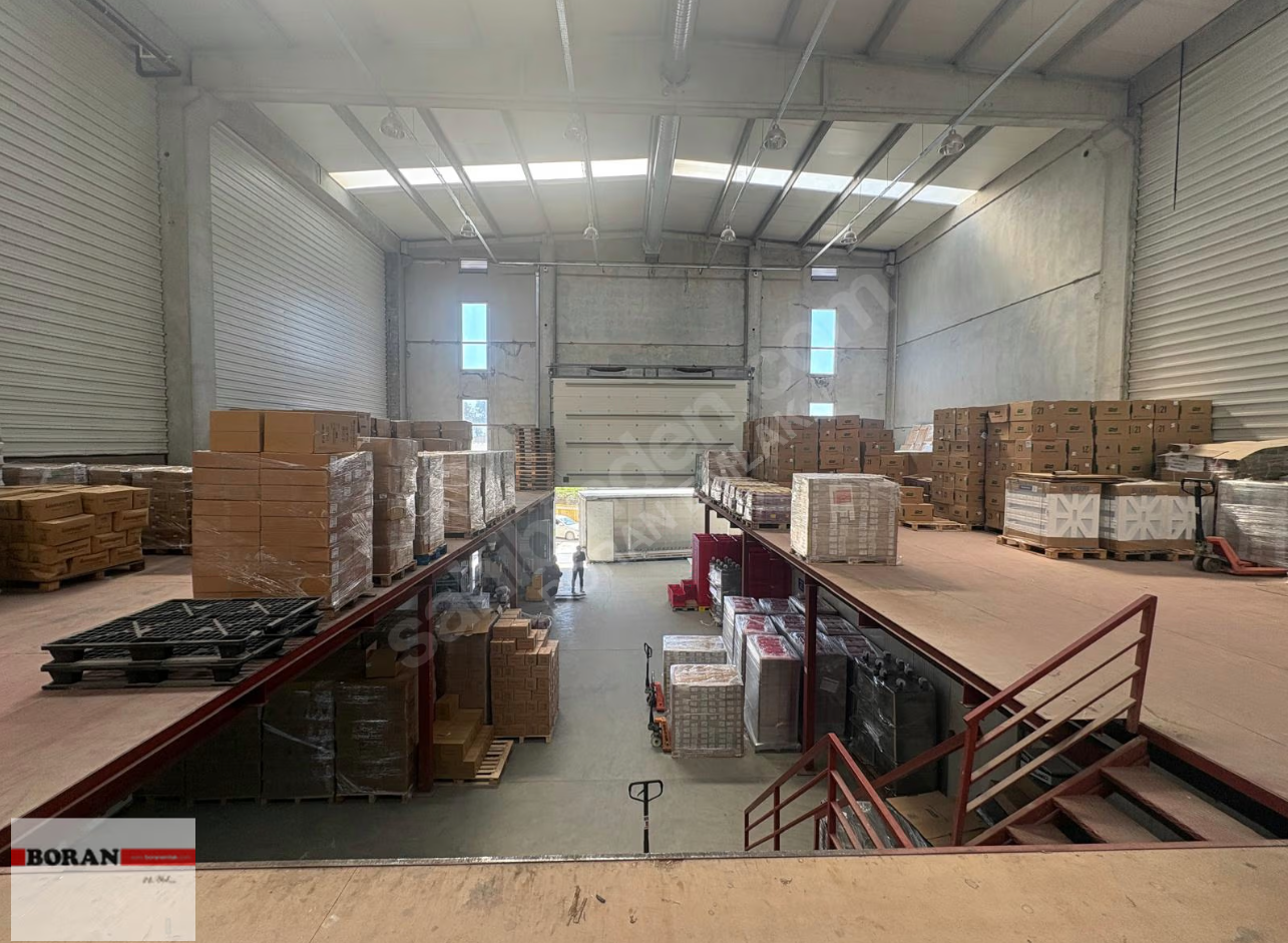 Menderes Depolama Bölgesinde Kiralık 500m² Rampalı Depo