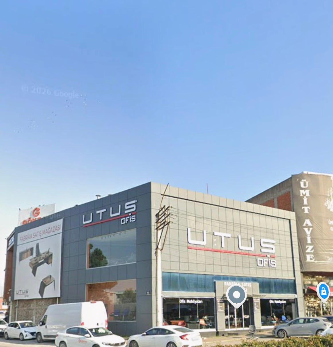 KARABAĞLAR YEŞİLLİK CADDESİNDE 800 m2 KİRALIK KÖŞE MAĞAZA
