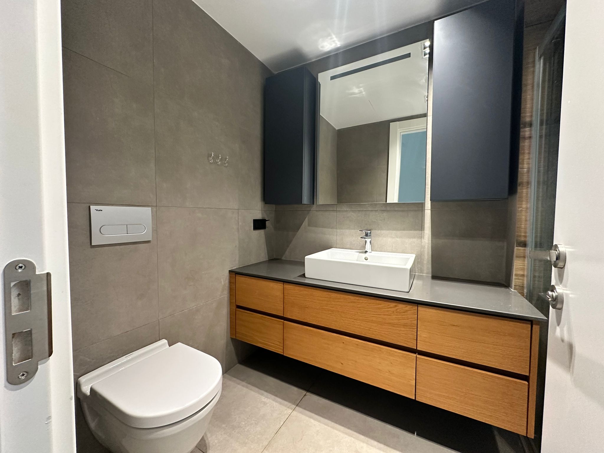 WhatsApp-Image-2025-01-17-at-18.02.08--1.jpeg