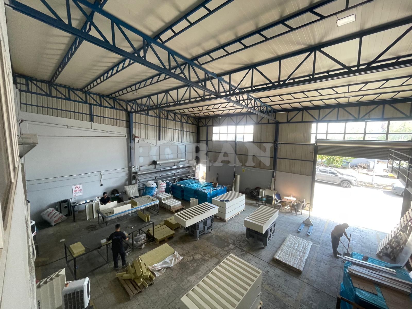 Menderes Kısıkköy'de Kiralık 520m² İmalata Uygun İş Yeri