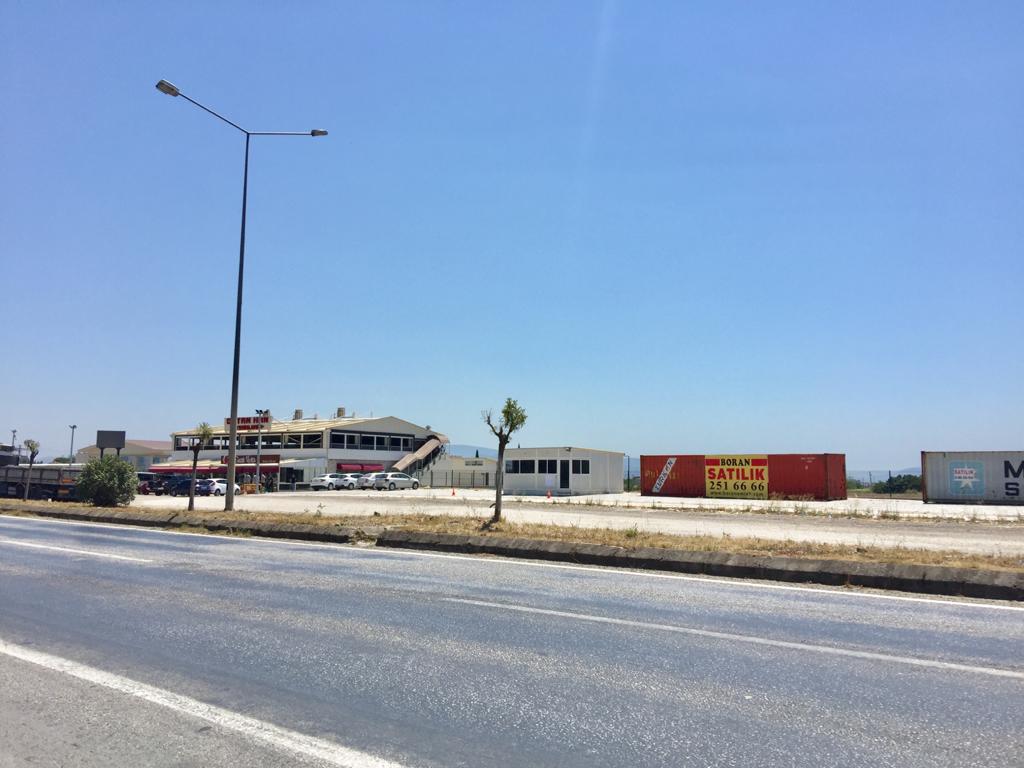İZMİR AYDIN ASFALTINA CEPHELİ SATILIK HASTAHANE, OKUL, AVM, BENZİNLİK, OTO SHOW YAPMAYA UYGUN ARSA