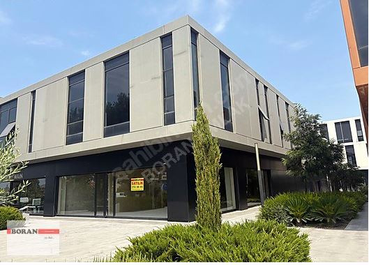 İZMİR GAZİEMİR SARNIÇ SANAYİNİN MERKEZİNDE SATILIK 500m2 MAĞAZA
