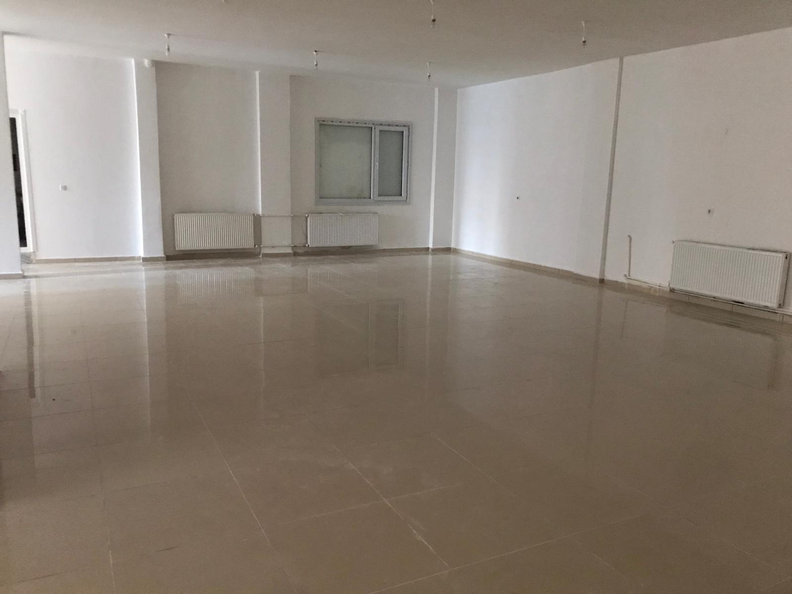 Sarnıç'ta 1200 m2 satılık işyeri