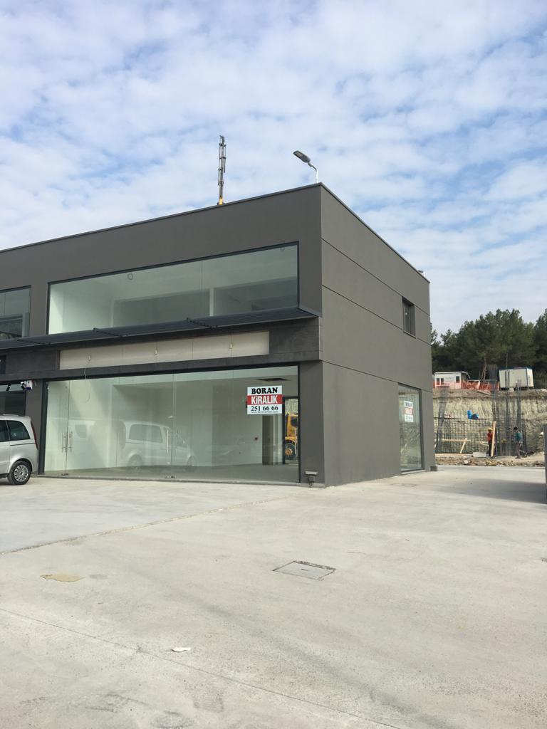 İZMİR GAZİEMİR UYSAL PLAZADA 173 M2 KİRALIK DÜKKAN/MAĞAZA