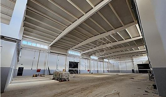 İZMİR TORBALI SUBAŞI SANAYİDE KİRALIK 1850m2 FABRİKA/DEPO BİNASI