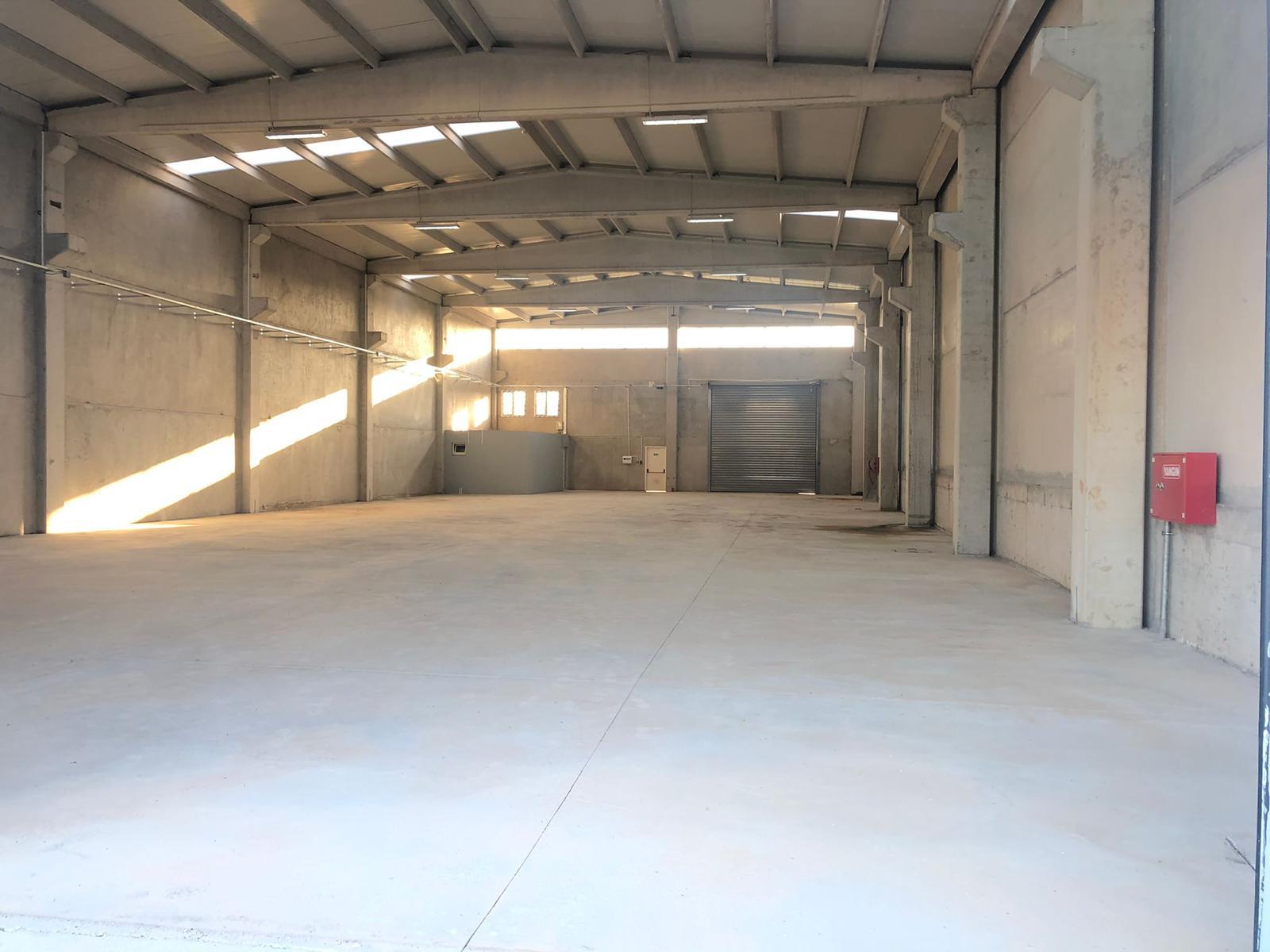 İZMİR TORBALI YAZIBAŞI SANAYİDE SATILIK 1200M2 FABRİKA