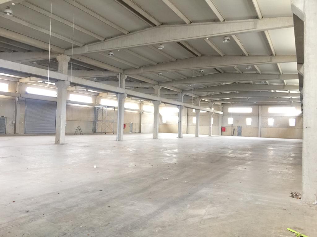 izmir torbalı pancar osb de kiralık 2800m2 fabrika binası