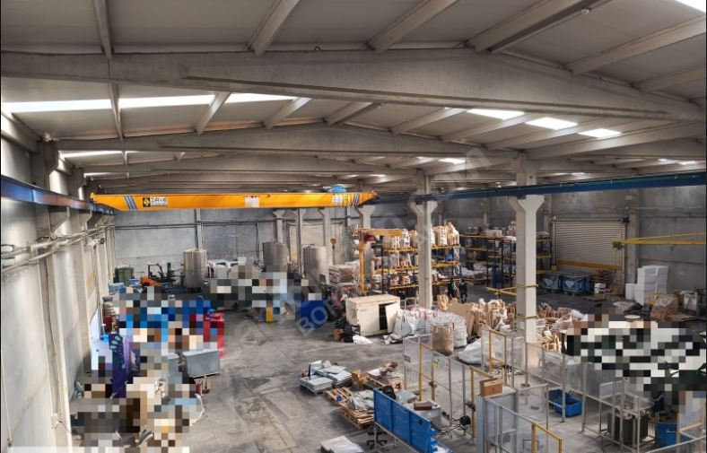 İZMİR TORBALI PANCAR OSB DE KİRALIK 2500m2 FABRİKA BİNASI