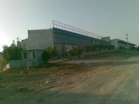 izmir menderes havalimanı yolunda kiralık depo-fabrika
