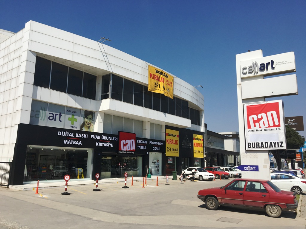 gaziemir akçay caddesi'nde 1100 m2 kiralık mağaza,işyeri