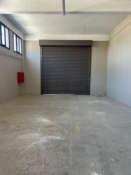 İZMİR GAZİEMİR SARNIÇ'TA 3000 M2 KİRALIK FABRİKA