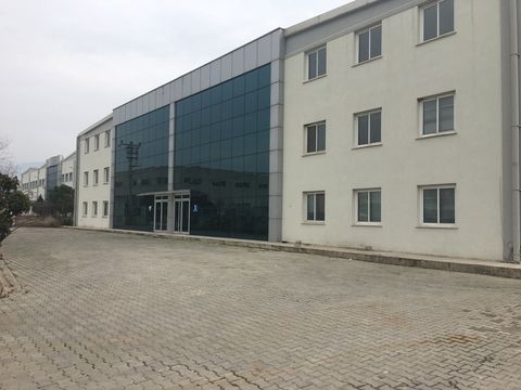 izmir kemalpaşa osb de vinçli 5400 m2 ars arsa da 3500 m2 kapalı kiralık fabrika