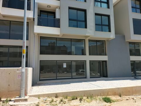 Boran'dan Görece cadde'de kiralık dükkan