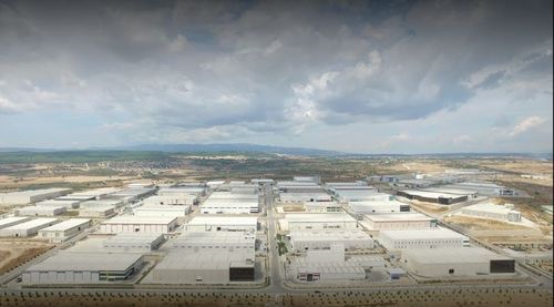 İZMİR TORBALI SANAYİ BÖLGESİNDE KİRALIK 16.000m2 FABRİKA BİNASI
