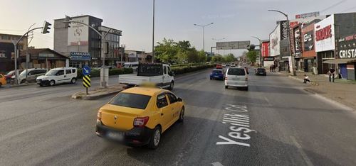 İZMİR KARABAĞLAR YEŞİLLİK CADDESİnde KİRALIK 2500m2 komple bina/mağaza