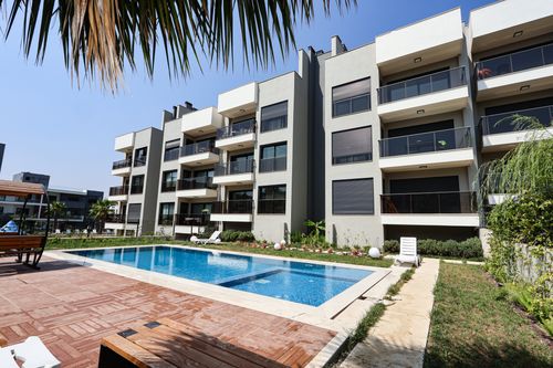 Boran Emlaktan havuzlu  Site İçerisinde 3+1 teraslı dubleks satılık Daire