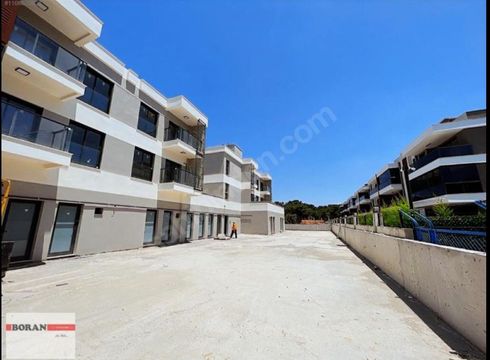 İZMİR GAZİEMİR SARNIÇ SANAYİDE SATILIK SIFIR 473M2 DÜKKAN/MAĞAZA