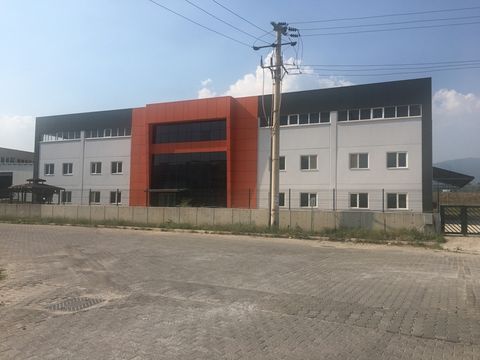 izmir kemalpaşa organize sanayi bölgesinde 5000 m2 arsa da 3000 m2 kapalı kiralık fabrika