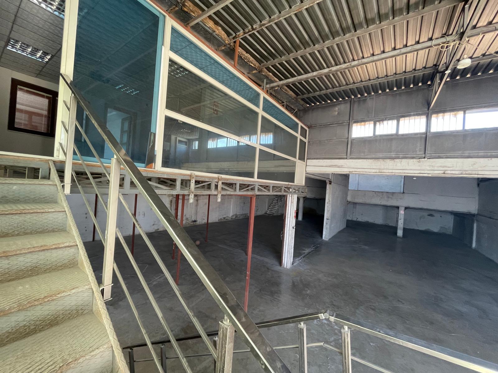 İZMİR MENDERES KISIKKÖYDE KİRALIK 600m2 İMALATHANE/DEPO