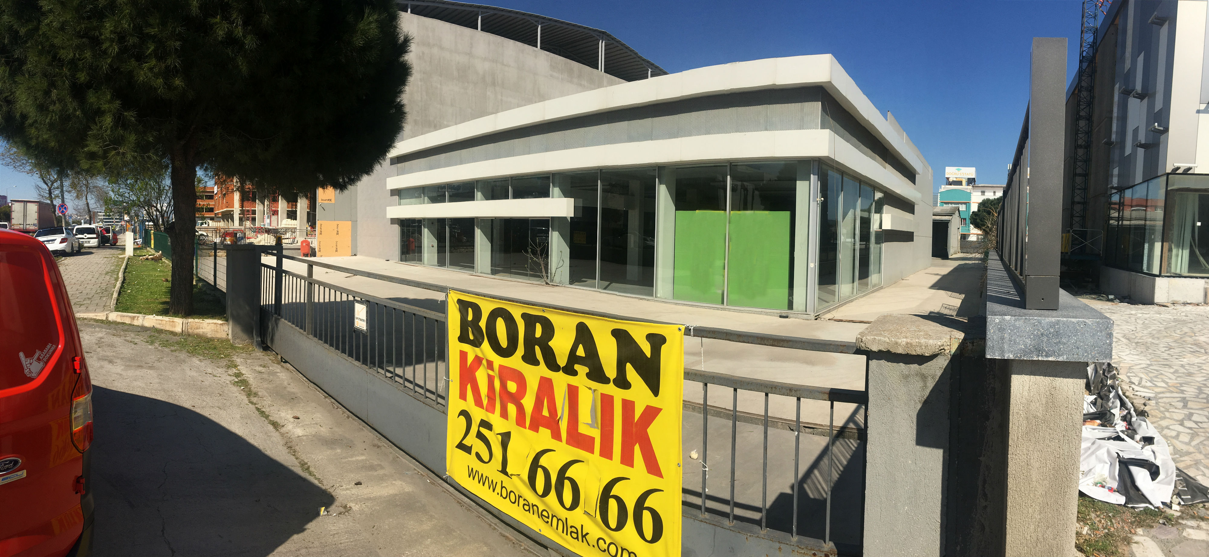 gaziemir akçay caddesi'nde kiralık zemin:2000 m2 mağaza,işyeri