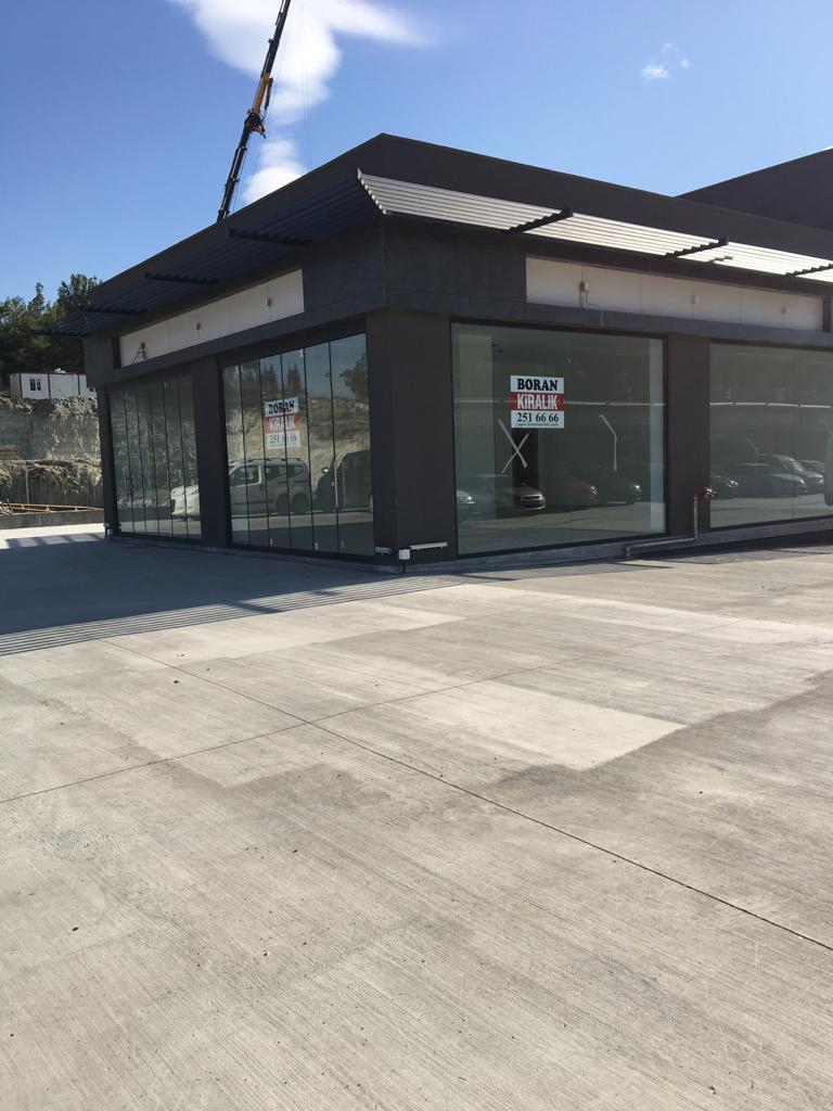 İZMİR GAZİEMİR UYSAL PLAZADA 380 M2 KİRALIK DÜKKAN/MAĞAZA