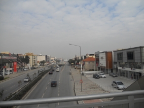 izmir gaziemir merkezde 15.000 m2 satılık değerli arsa